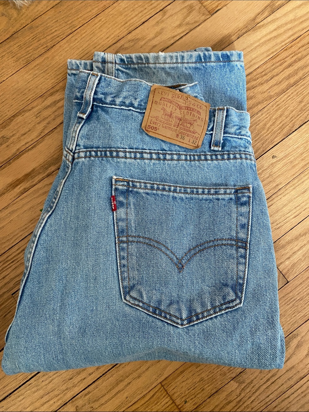 Levi's Men's 505 Light Blue Straight Jeans - Signature Back Pocket